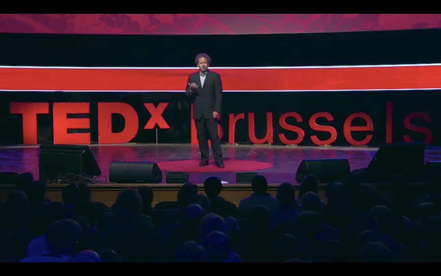 Jeremy Howard TEDx Brüksel sahnesinde